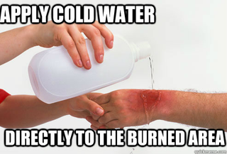 Illustration for article titled Co-worker talked shit, got hit (with a sick burn)